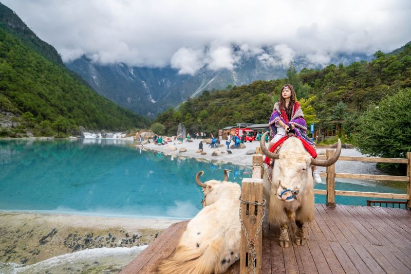 TOUR NO SHOPPING : “DU XUÂN VÂN NAM – MỞ LỘC ĐẦU NĂM”>