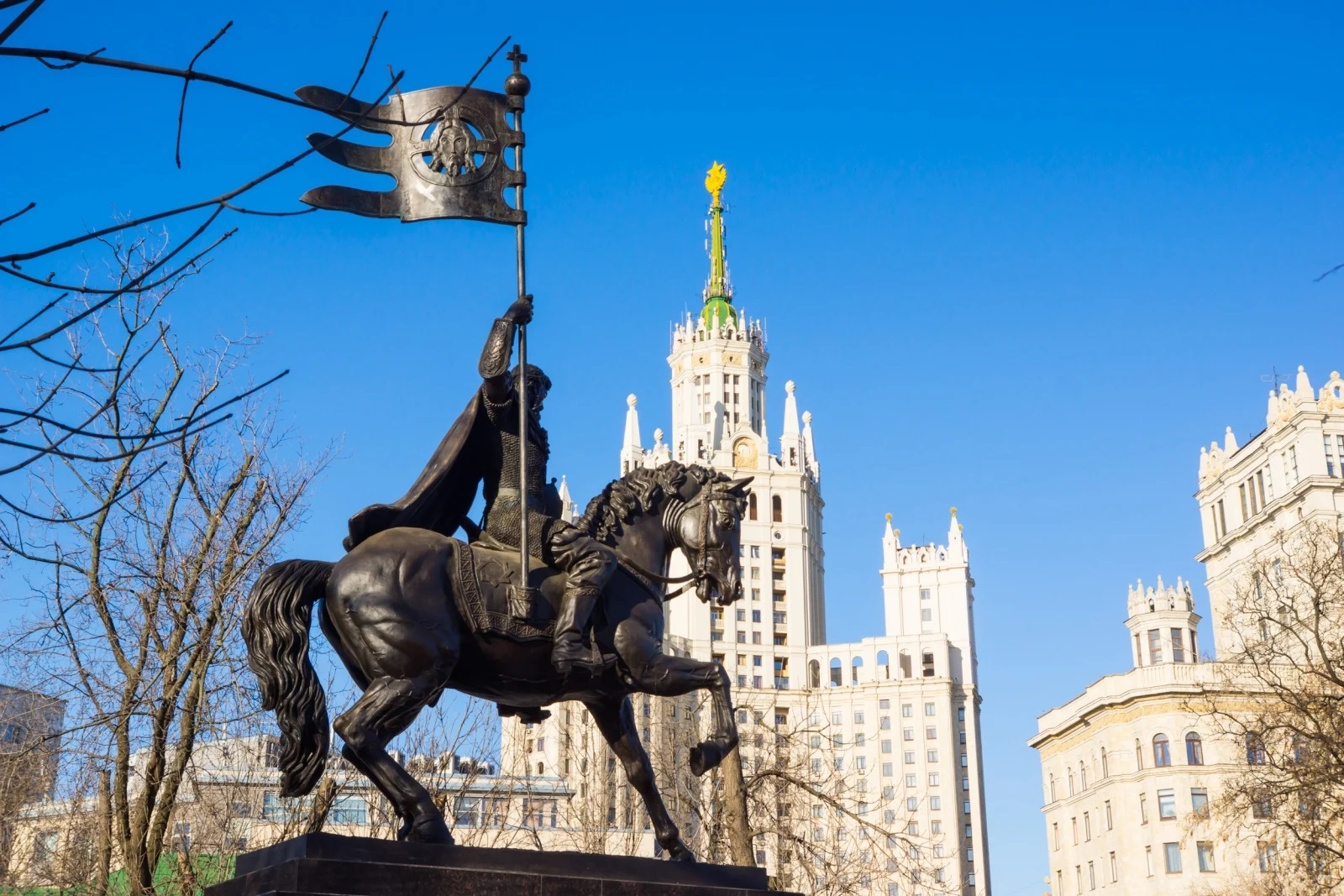 KHÁM PHÁ NƯỚC NGA: HN - MOSCOW – SAINT PETERSBURG   -HN>