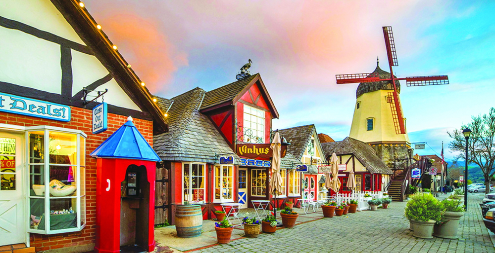 Tour Mỹ Mùa Thu 2025: Tặng Vé Universal>