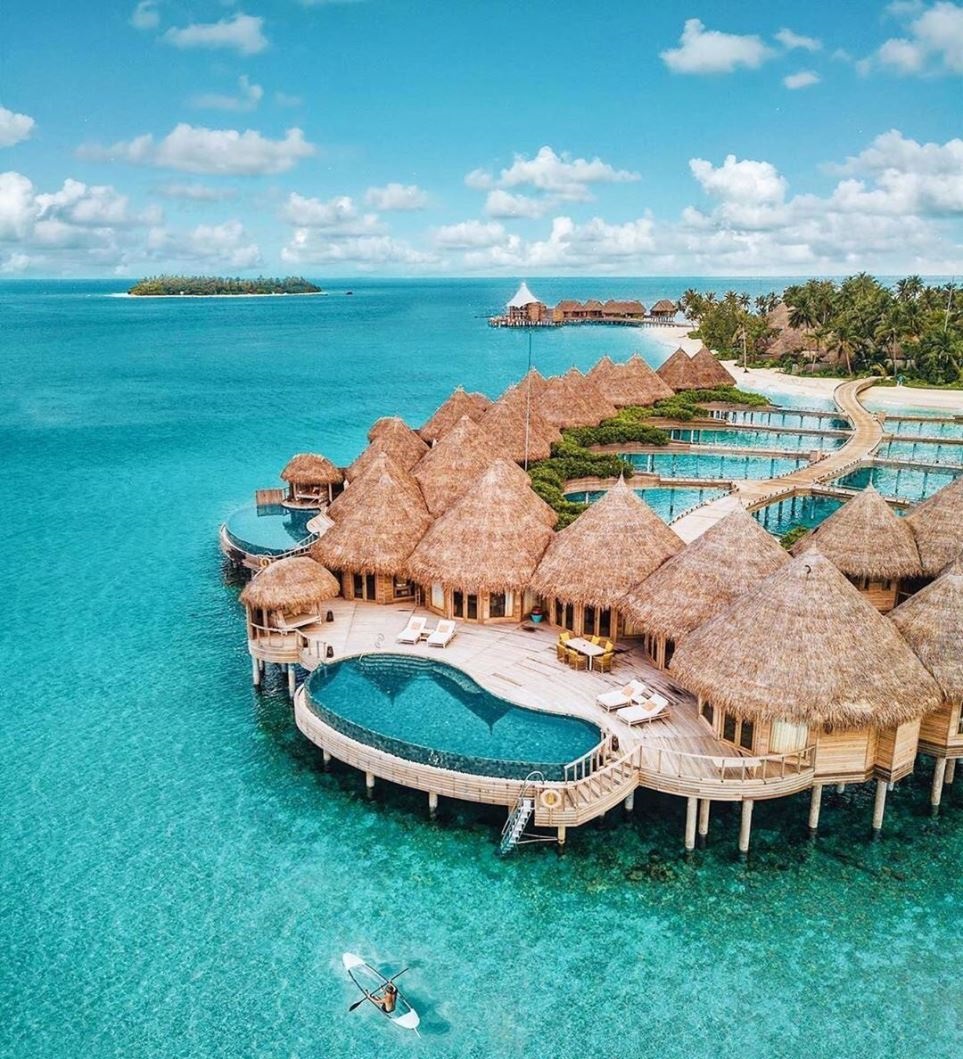 Chinh phục thiên đường maldives của giới trẻ
