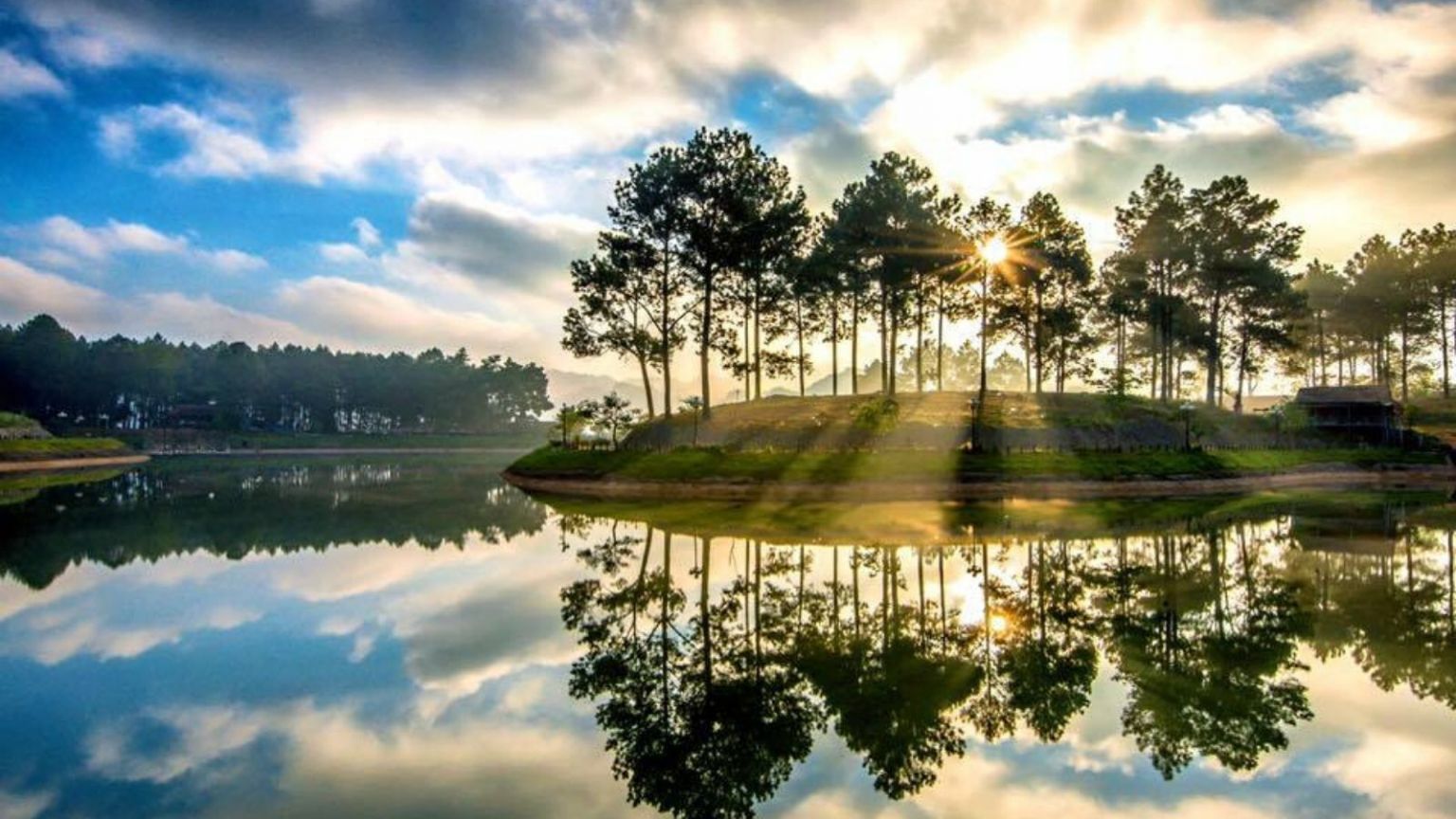 Hưng Yên – Mộc Châu – Hưng Yên